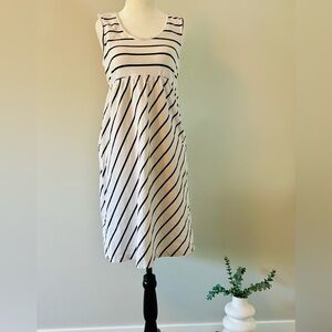 Chic Striped Sleeveless Midi Dress